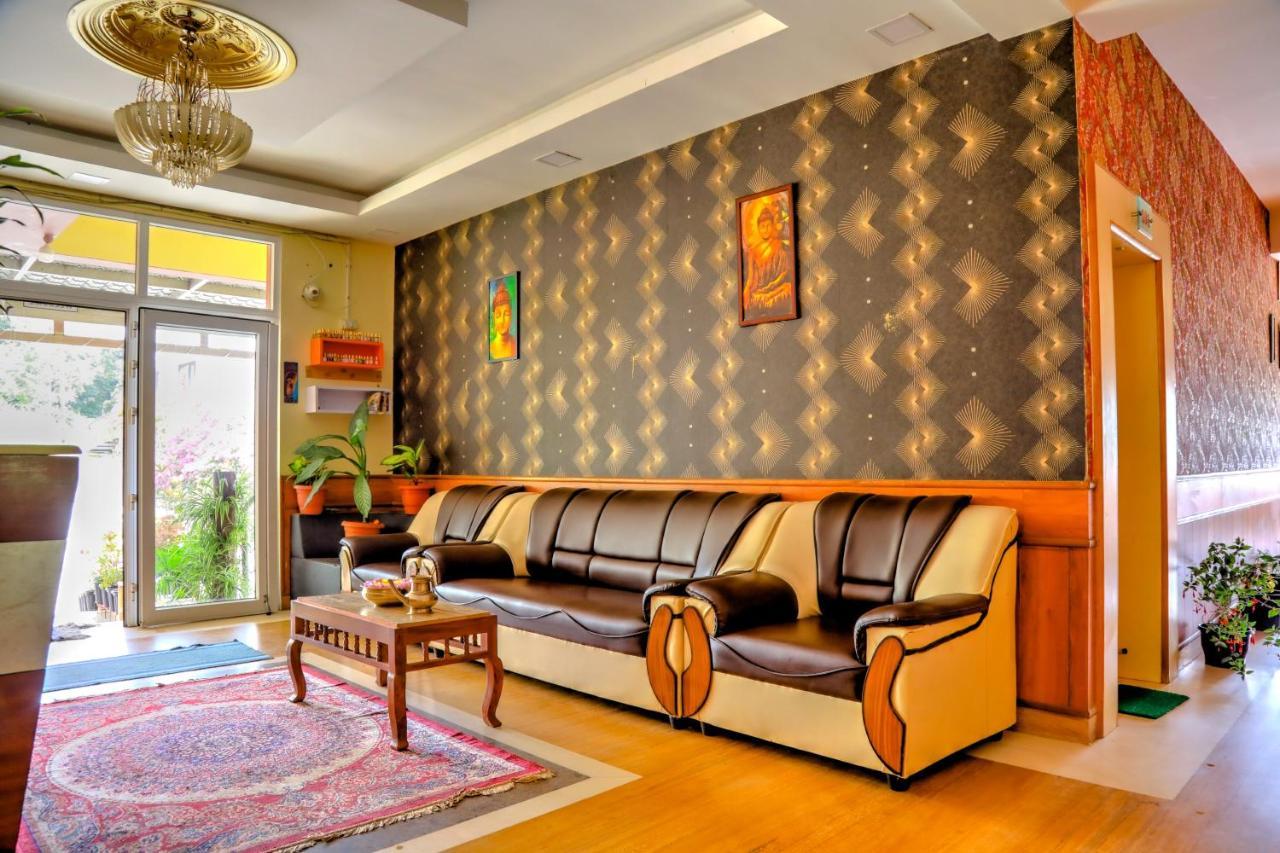 Hotel Jk Grand Yercaud Exterior photo