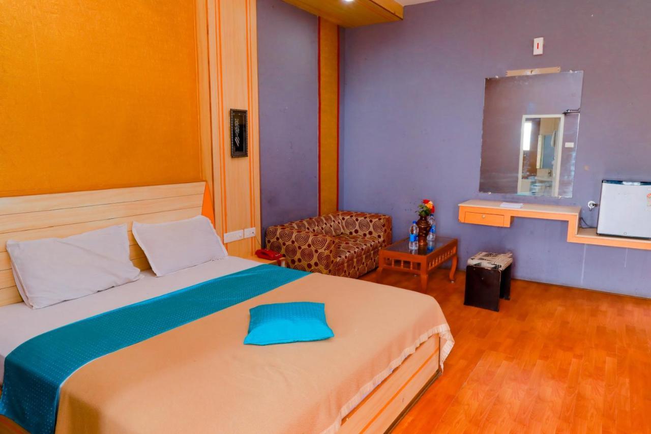 Hotel Jk Grand Yercaud Exterior photo